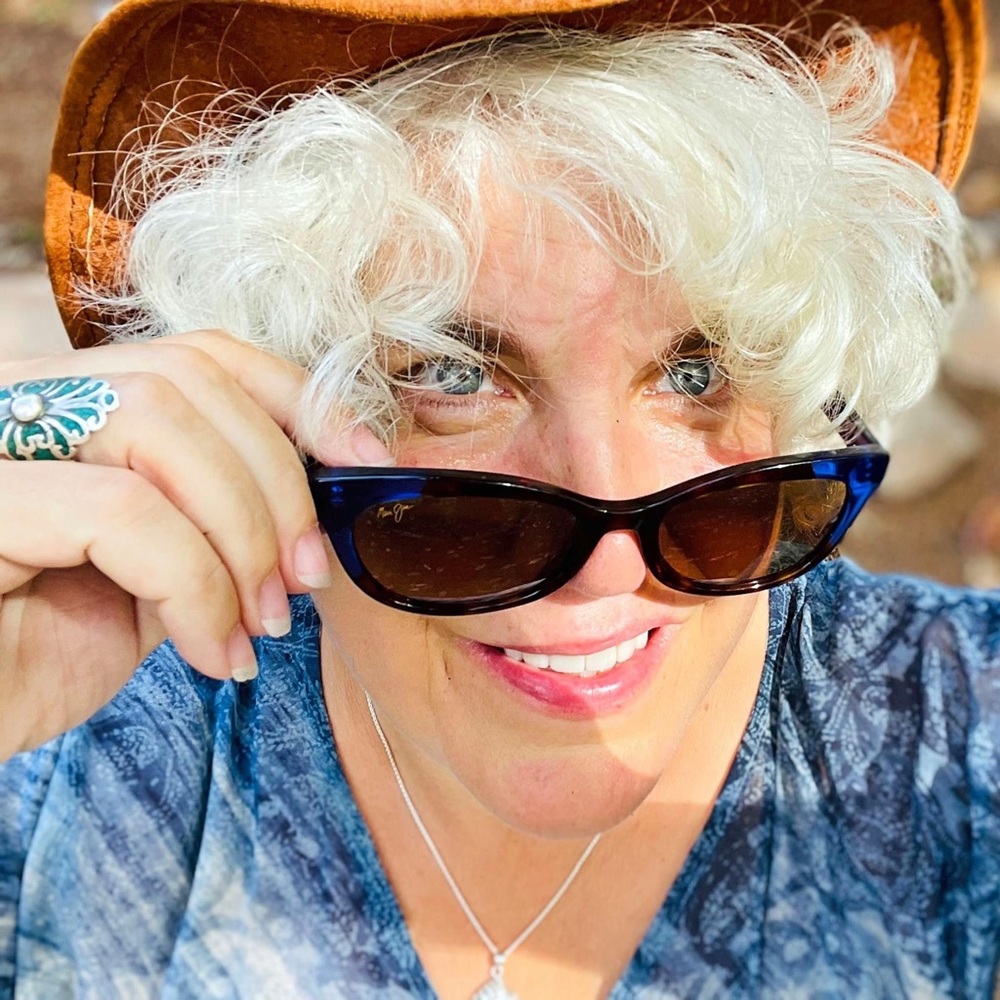 Meet your Posher, Tanya